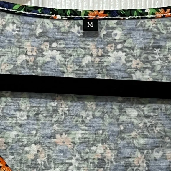 M Floral Print Women's Dress - Picture 4 of 6